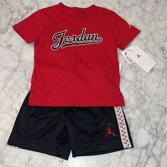 NWT Boys' MJ Flight Tee & Mesh Shorts Set - Picture 1 of 13